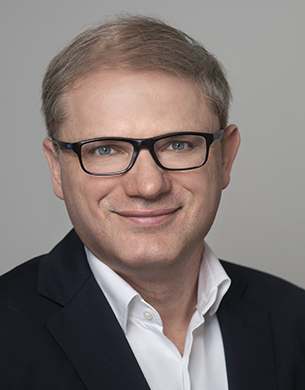 Jacek Babiński, CFA