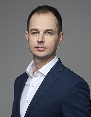 Piotr Sałata, CFA